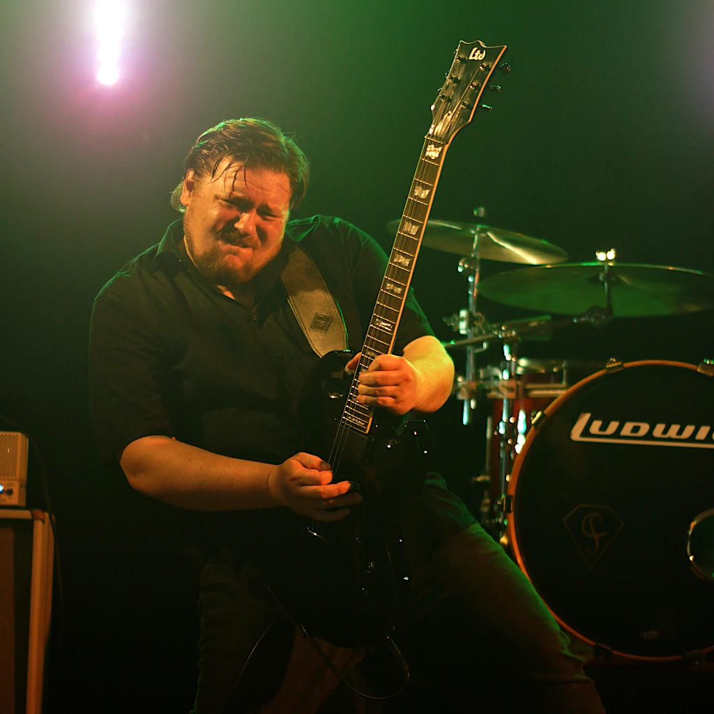 Fabian - Gitarre & Gesang