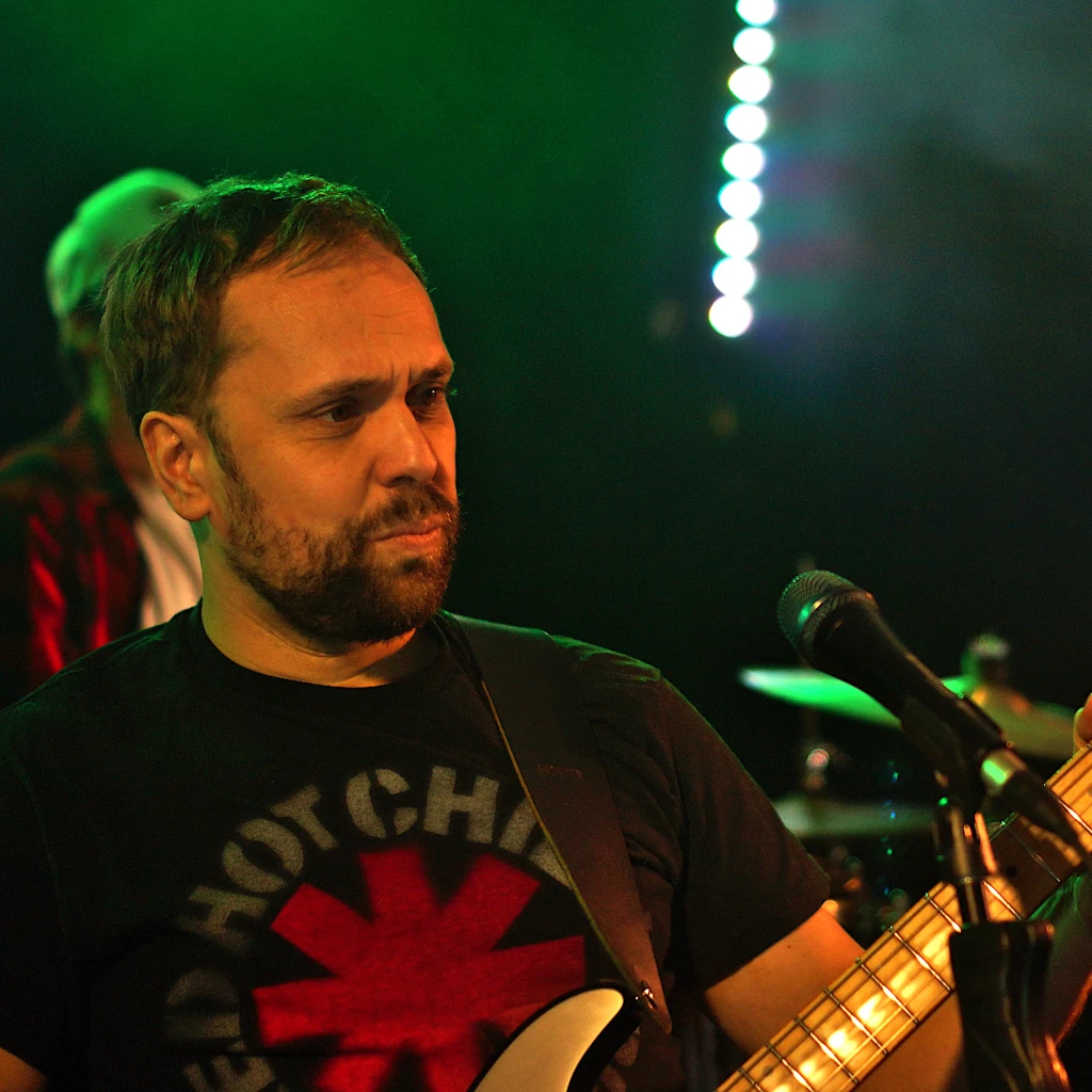 Andreas - Gitarre & Gesang